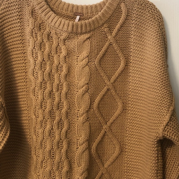 Womens Free People Dream Cable Crewneck Sweater sz S camel / tan - Picture 6 of 9
